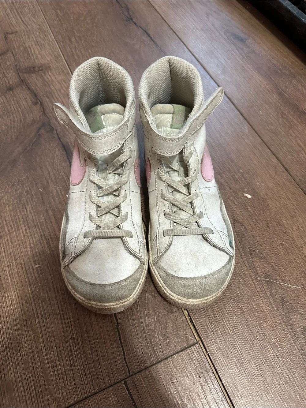 Nike Kids High-Top Sneakers in White and Pink